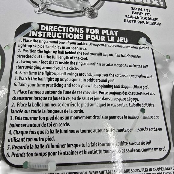 🎀 Spin 'N Skip It Pineapple Light Up Kids Exercise Toy NEW - Picture 9 of 9